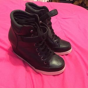 Sneaker heels