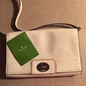🎀BRAND NEW KATE SPADE CROSSBODY BAG🎀