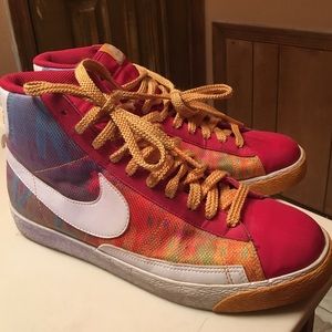 Pink & orange Nike Blazers Dunks Great condition!