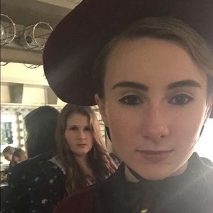 Meet your Posher, Meredith