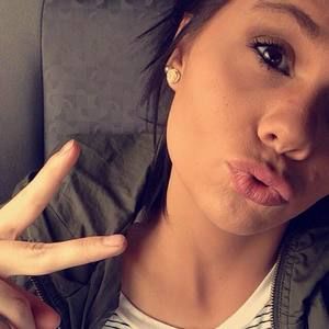 Meet your Posher, Catherine