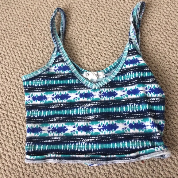 crop top