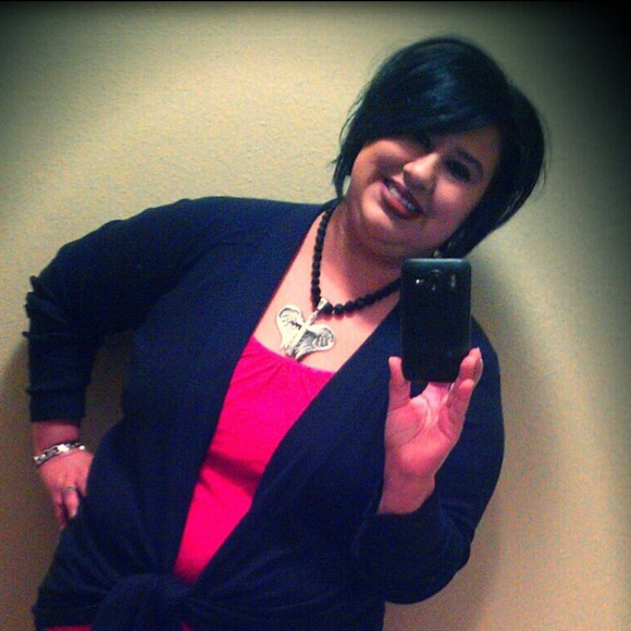 Meet your Posher, Cheryl - Picture 1 of 1