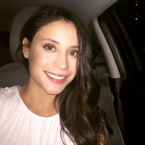 Meet your Posher, Daniella