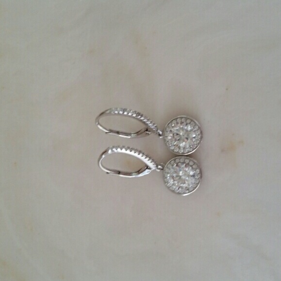 Earings