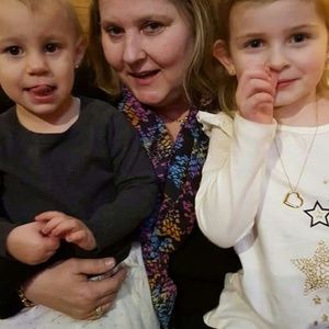 Meet your Posher, Bobbie