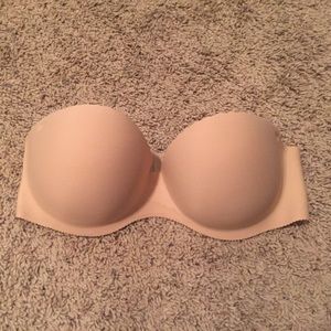 VS Nude Angels Embrace 36D Strapless Bra