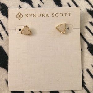 NWT Kendra Scott Earrings