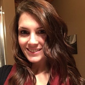 Meet your Posher, Pamela