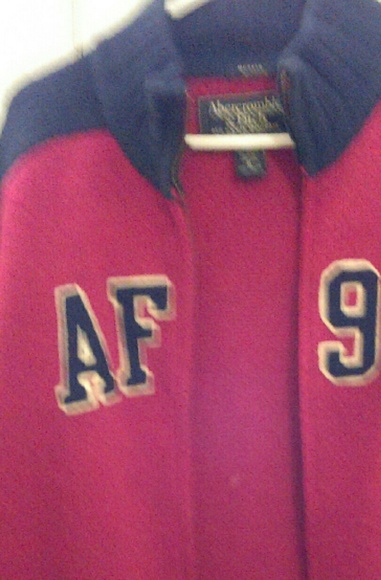 Abercrombie & Fitch zip up sweater - Picture 2 of 4