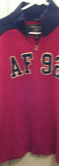 Abercrombie & Fitch zip up sweater - Picture 3 of 4