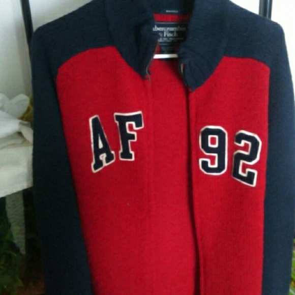 Abercrombie & Fitch zip up sweater - Picture 4 of 4