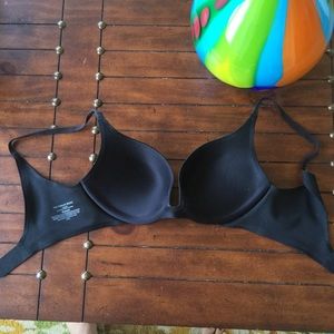 Iike new Victoria's Secret VS push up bra