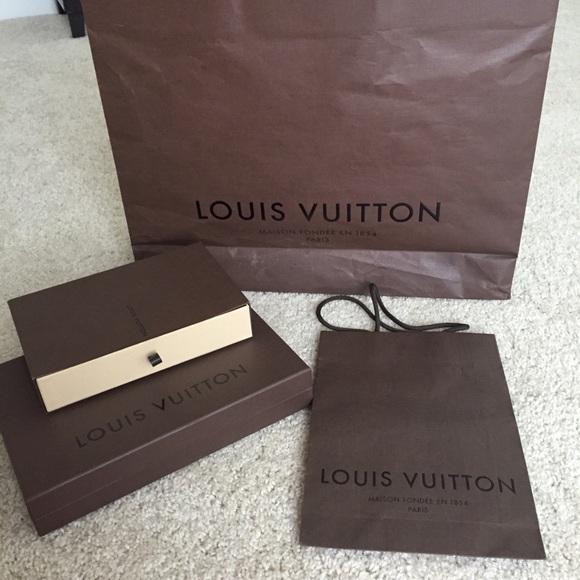 Lot of LV bags and boxes