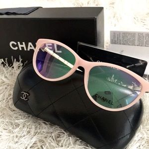 BNWT CHANEL glasses