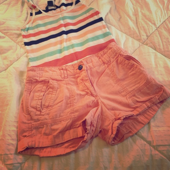 Coral shorts