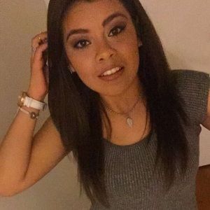 Meet your Posher, Lesly