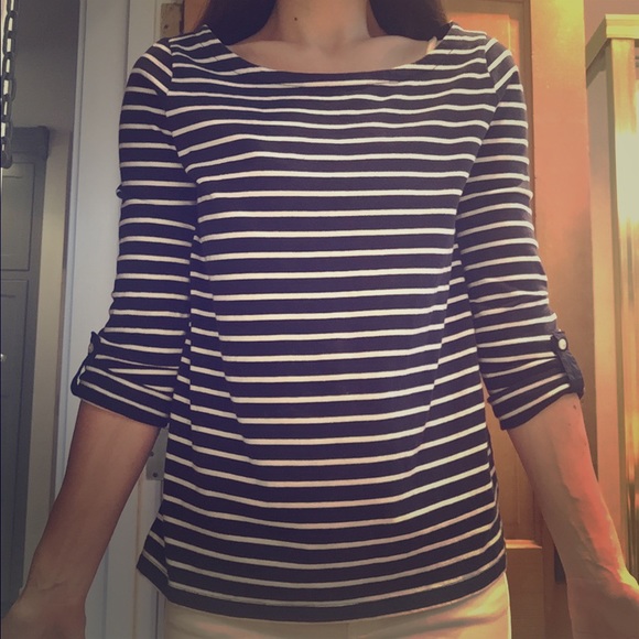 White and blue gap xs long sleeve shirt