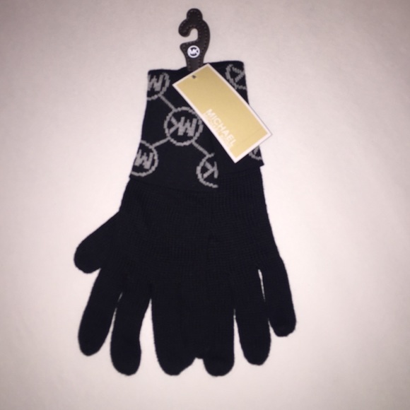 Michael Kors Accessories - MK Gloves NWT
