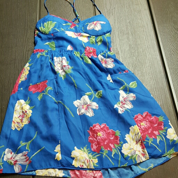 Tropical dress - Picture 1 of 2