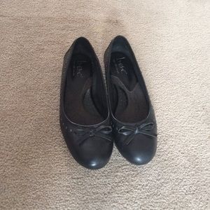 🎉Sale!🎉 Born Concept comfort black flats