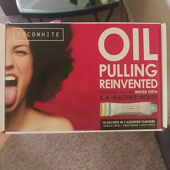 More Coco white oil pulling
