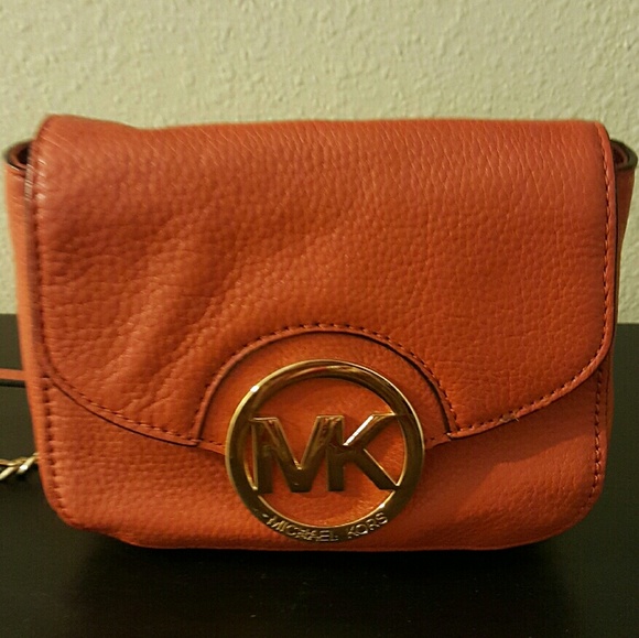 MICHAEL Michael Kors crossbody purse