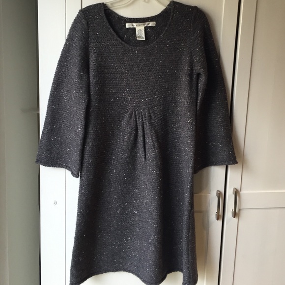 Max Studio adorable sweater dress/top.