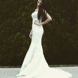 Wedding dress