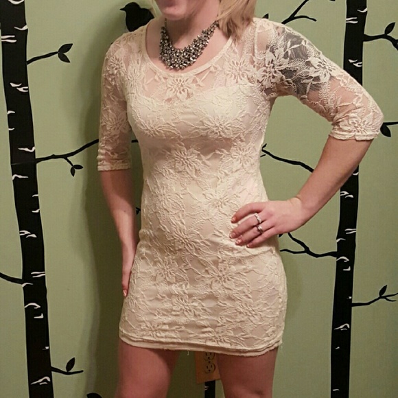 The Vintage Shop Lace Backless Mini dress