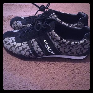 Black coach shoes