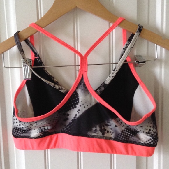 ✨SOLD✨RBX Sports Bra - Picture 2 of 2