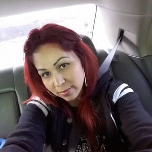 Meet your Posher, Deysi