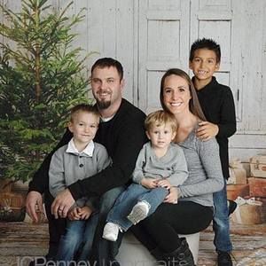 Meet your Posher, Elizabeth