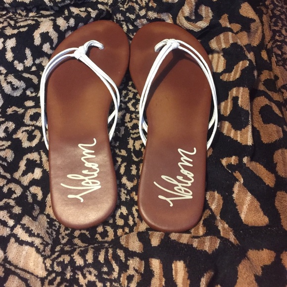 Volcom flip flops