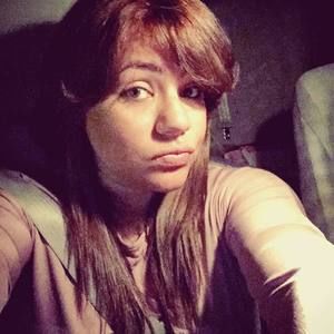 Meet your Posher, Mariel isadora