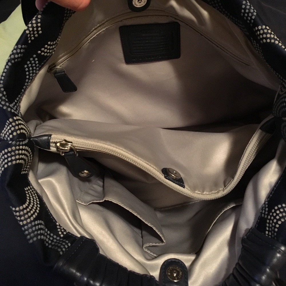 Coach Madison Signature Tote - Picture 2 of 8
