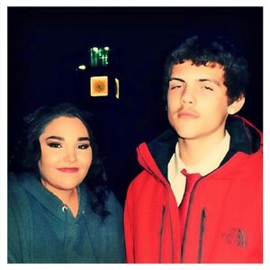 Meet your Posher, Cloey