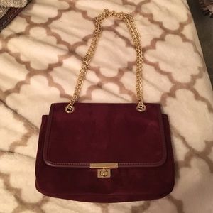 Burgundy shoulder bag