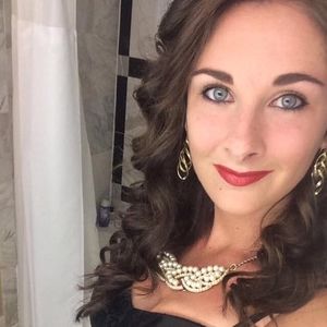 Meet your Posher, Kaitlyn