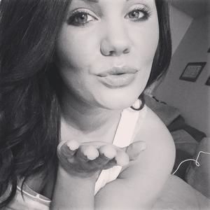 Meet your Posher, Stephaney