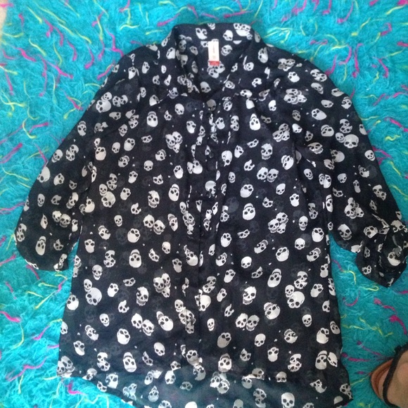 Button up skull shirt