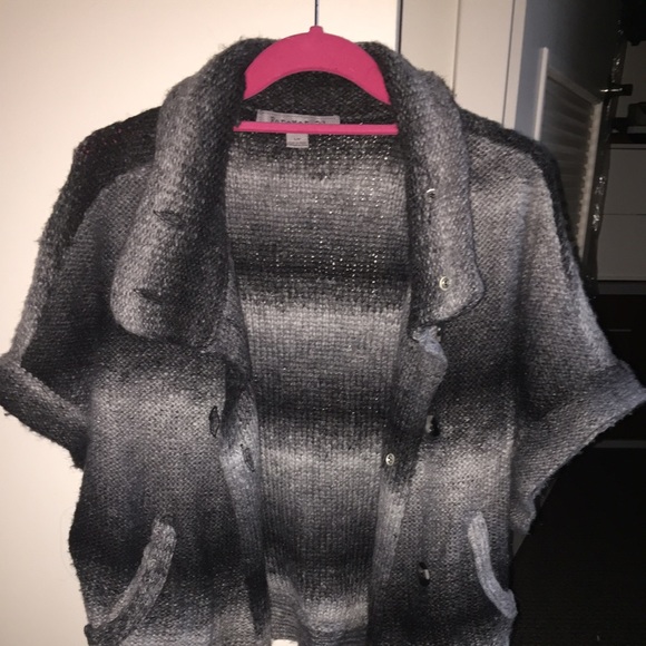 Gray Sweater - Picture 1 of 2