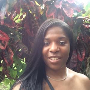 Meet your Posher, Candace