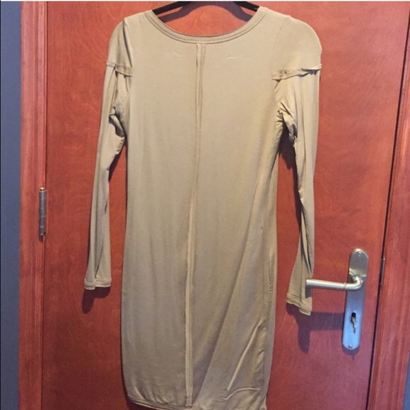 Long sleeve nude Bebe cocktail dress - Picture 3 of 4