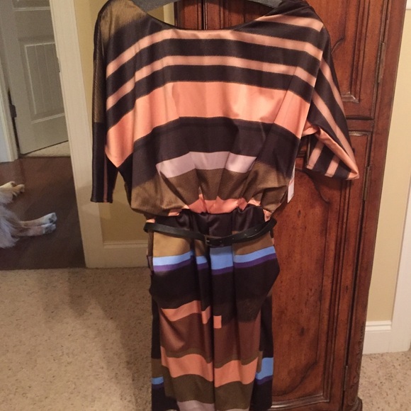 Vince Camuto. Never worn, with tags.