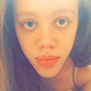 Meet your Posher, Britney