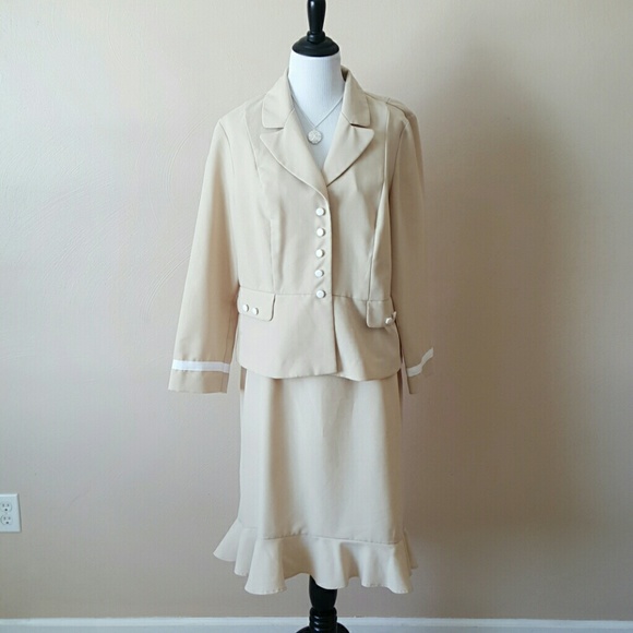 Two piece skirt suit