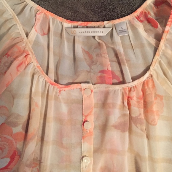 LC Lauren Conrad shirt