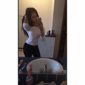 Meet your Posher, Jasmine